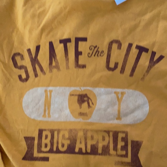 BNWT and others Boys T’s - Picture 4 of 6